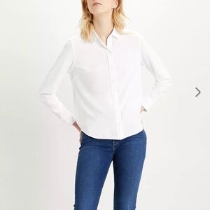 NWOT - Levis THE CLASSIC SHIRT Oxford